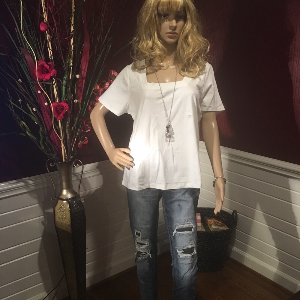Lane Bryant Size 14/16 Pullover top